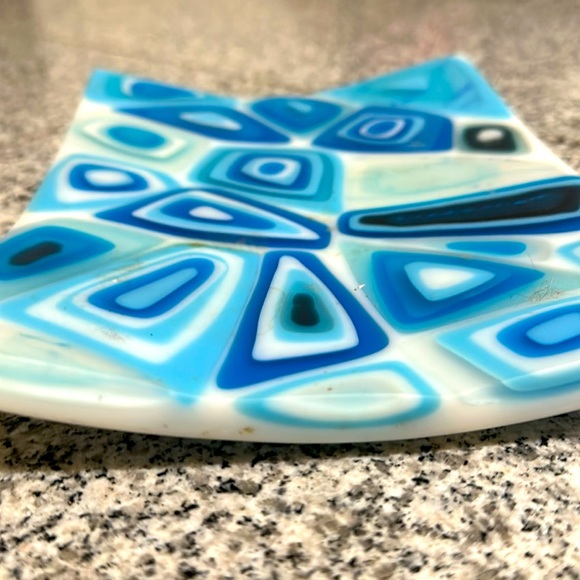 Handmade glass tray from a local artist in Santa Fe, New Mexico. - Picture 4 of 5